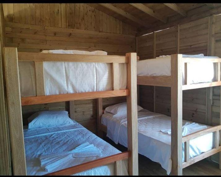 Hostel Villa Luz Beach Tintipan Island Buitenkant foto